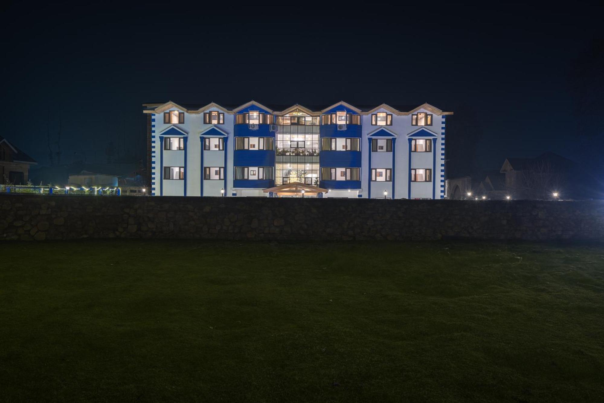 Echor Kashmir Holidays Resort Srinagar Exterior photo
